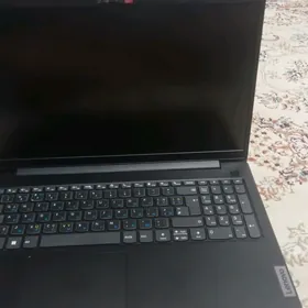 Noutbuk Lenovo