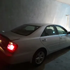 Toyota Camry 2004