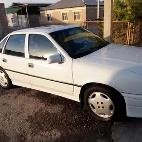 Opel Vectra 1990