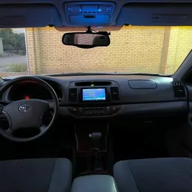 Toyota Camry 2005