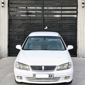 Nissan Sunny 2001