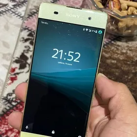 Sony Xperia Xa