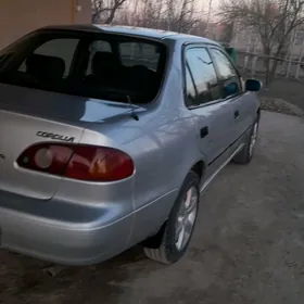 Toyota Corolla 2001