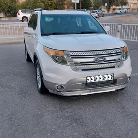 Ford Explorer 2012