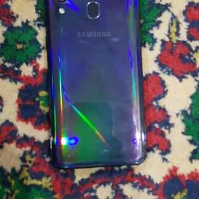 samsung a40