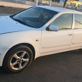 Nissan Maxima 2000