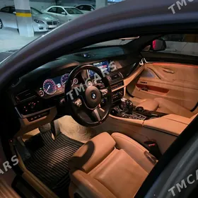 BMW F10 2015