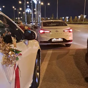 Hyundai Elantra 2019