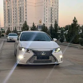 Lexus ES 350 2016