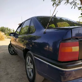 Opel Vectra 1989