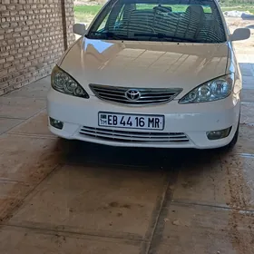 Toyota Camry 2003