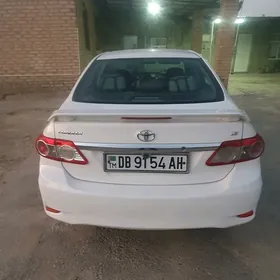 Toyota Corolla 2013