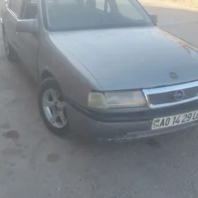 Opel Vectra 1990