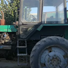 MTZ 80 2012