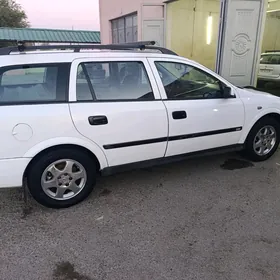 Opel Astra 2001