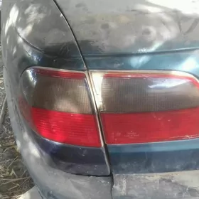 opel omega