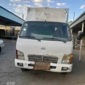 Mitsubishi Canter 2005