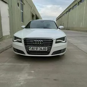 Audi A8 2012