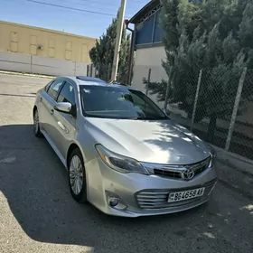 Toyota Avalon 2013