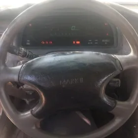 Toyota Mark II 1992