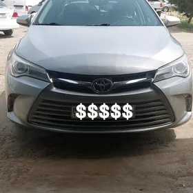Toyota Camry 2015