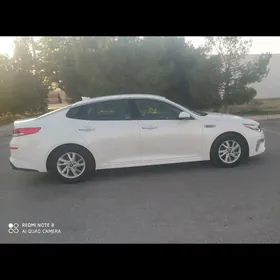 Kia Optima 2020