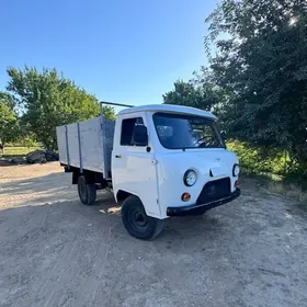 UAZ 2206 1986