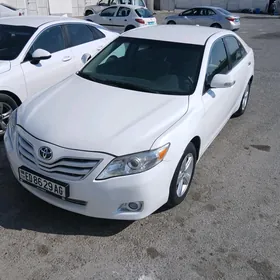 Toyota Camry 2010