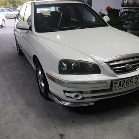 Hyundai Elantra 2005