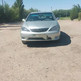 Toyota Camry 2003