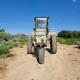 MTZ T-28 1986