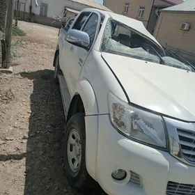 Toyota Hilux 2014
