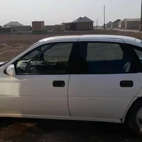Opel Vectra 1990