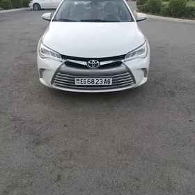 Toyota Camry 2016