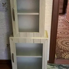 Йокары асылып гоюлян шкаф