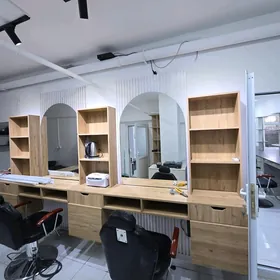 SALON ARENDA