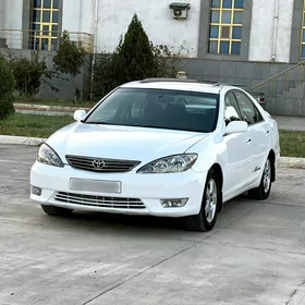 Toyota Camry 2005