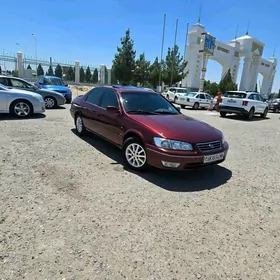 Toyota Camry 2000