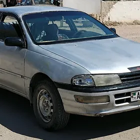 Toyota Carina 1995