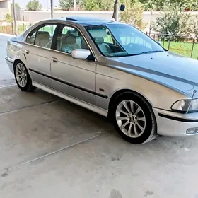 BMW E39 1999