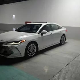 Toyota Avalon 2020