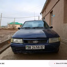Ford Escort 1999