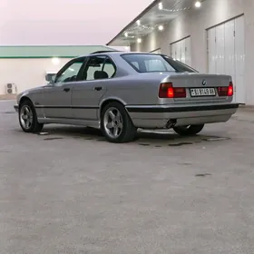 BMW 535 1990