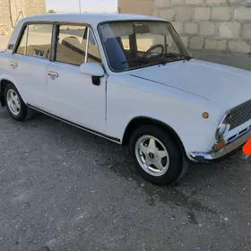 Lada 2104 1980