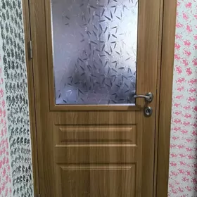 Gapy Дверь