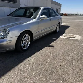 Mercedes-Benz S-Class 1999