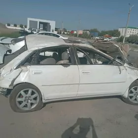Toyota Avalon 2000