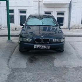 BMW E39 1998
