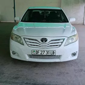 Toyota Camry 2010