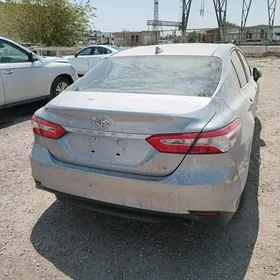 Toyota Camry 2020